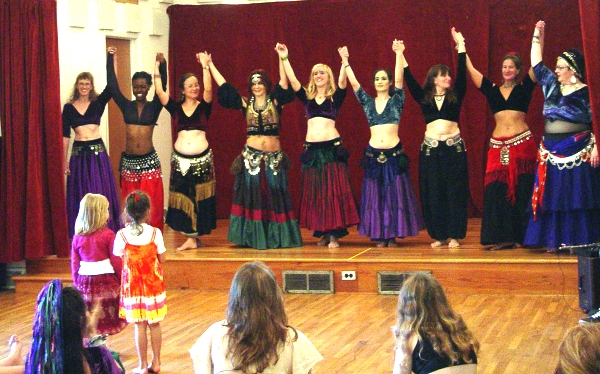 Student Troupe bow